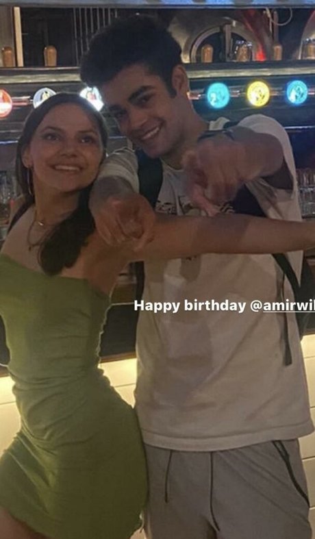 lightskin onlyfans sexy images