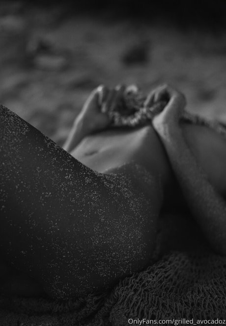 grilled avocadoz pretty actress archive