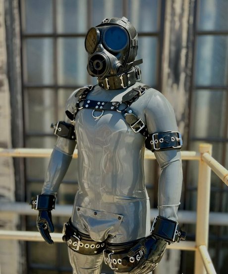 namelessgimp high quality model pic