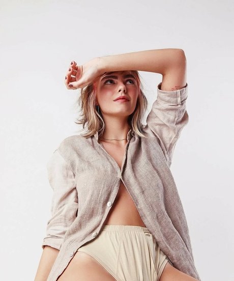 Triz Pariz star exclusive photos