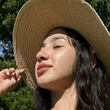 domi elizabethh hd model photo