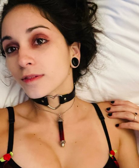 Yana Mori sex model pics