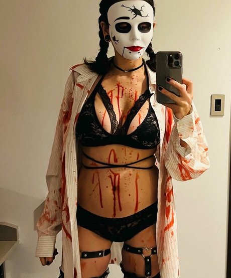 Yana Mori model galleries