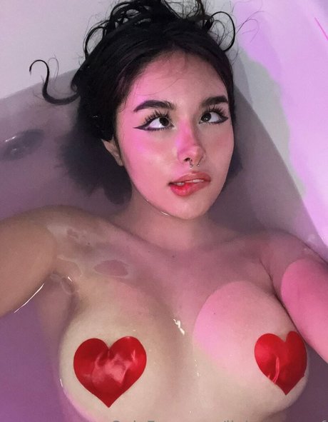 xlightmoonx model beautiful images