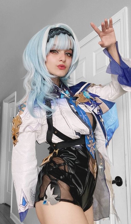 Otterother beautiful model picture