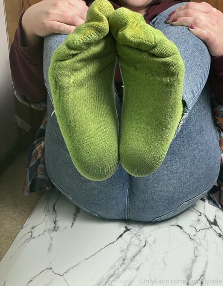 sammysole exclusive model picture