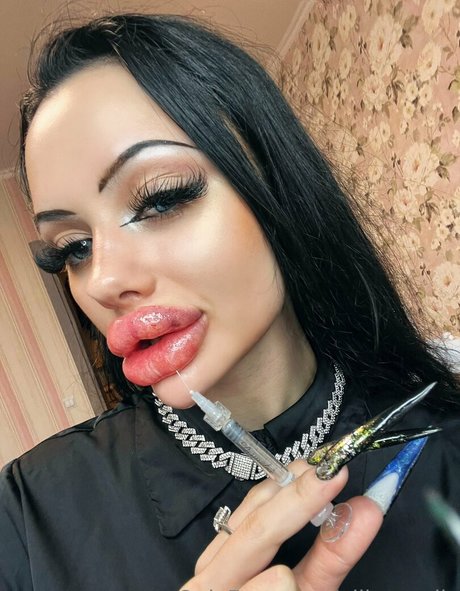 allison alis exclusive actress archive