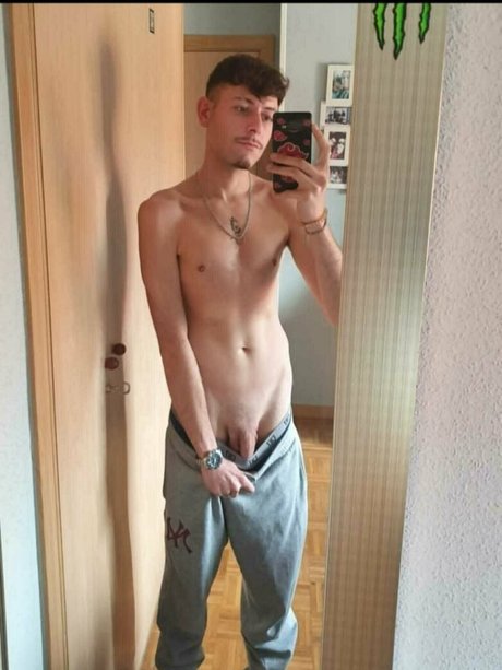 thonygreyfree star xxx photo