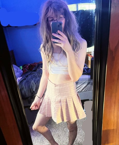 itsmebri223 star hd pic