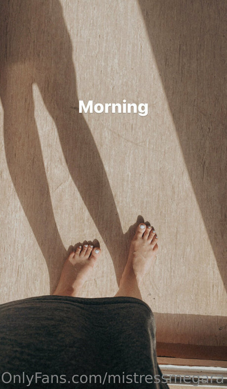 Mistressmegara xxx model picture