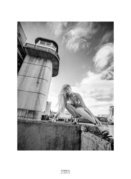 Riley Anne porn actress img