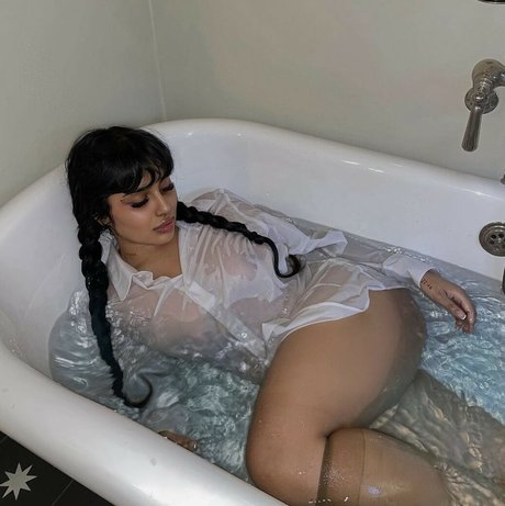 HanaMyMood porn model gallery