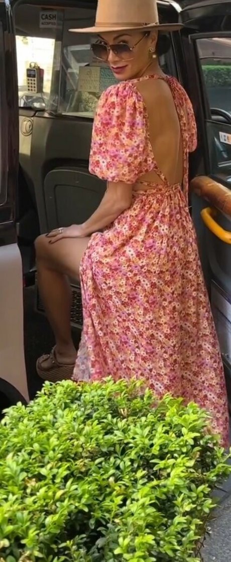 Nicole Scherzinger star pretty picture