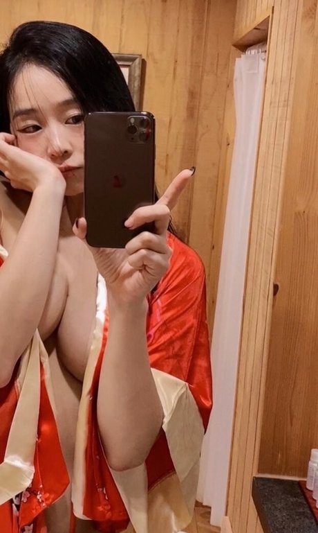 Ninibae exclusive actress images