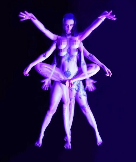 Zheani Sparkes exclusive star photo