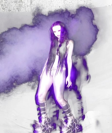 Zheani Sparkes star art images