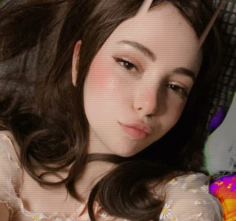 Kittew star pornographic photo