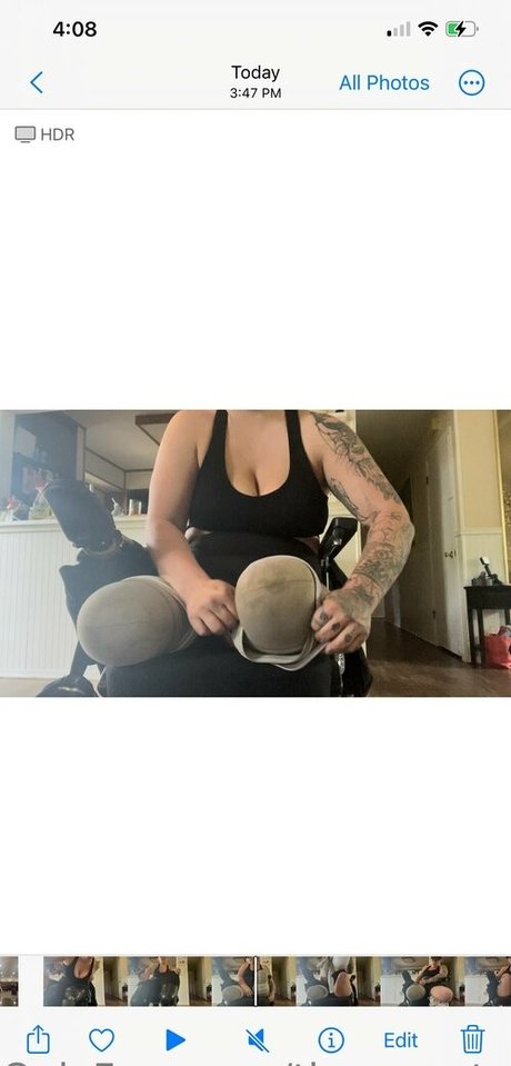 theamputeebitch star erotic picture