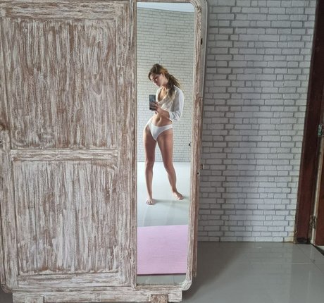 Nancy Novikova porn actress img