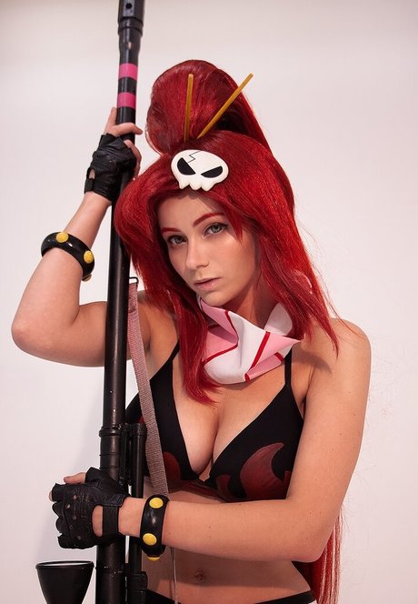 Nancy Novikova nude model img