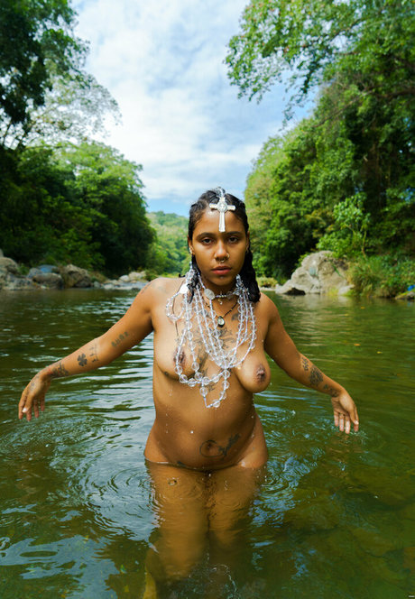 tokischa erotic model img