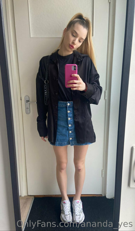 ananda yes pornstar perfect img