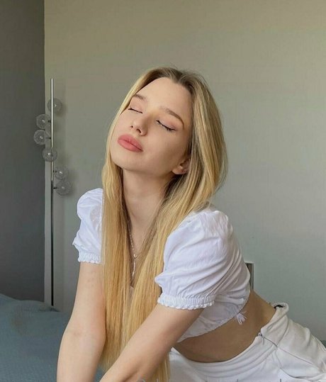 ananda yes exclusive star archive