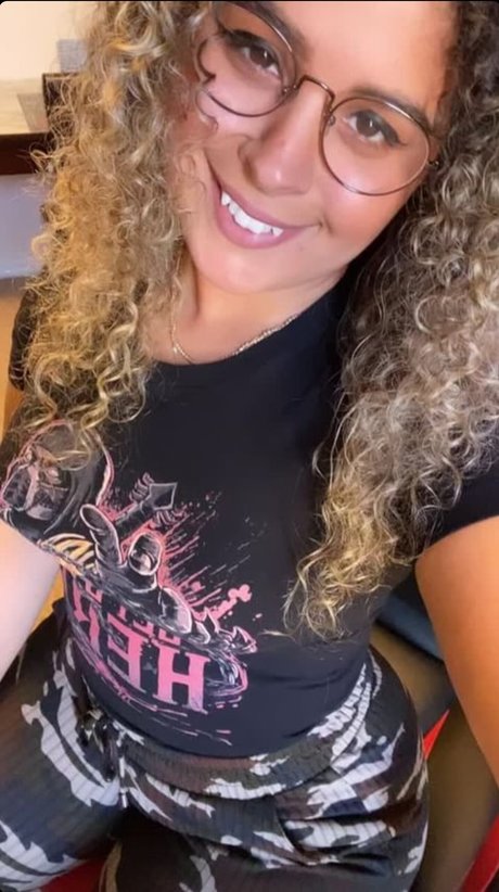 open legs onlyfans art xxx gallery