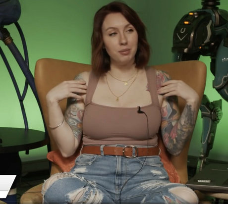 Megan Everett exclusive model galleries