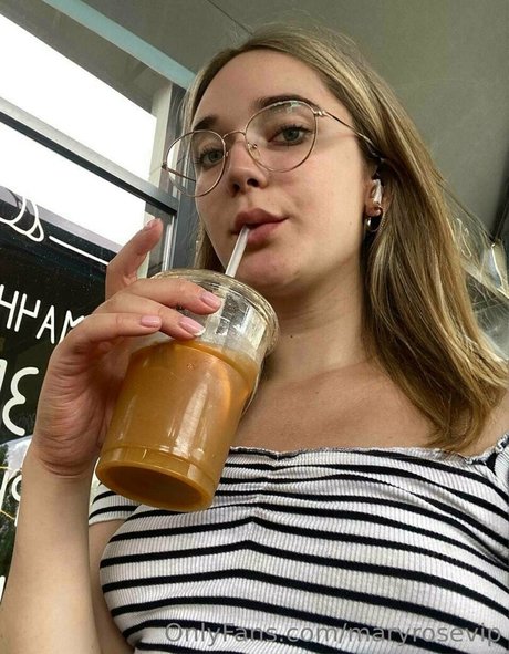 maryrosevip model top gallery