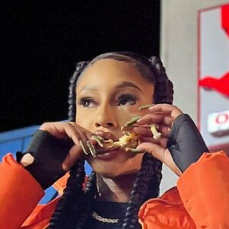 mizztwerksumfree erotic actress pics