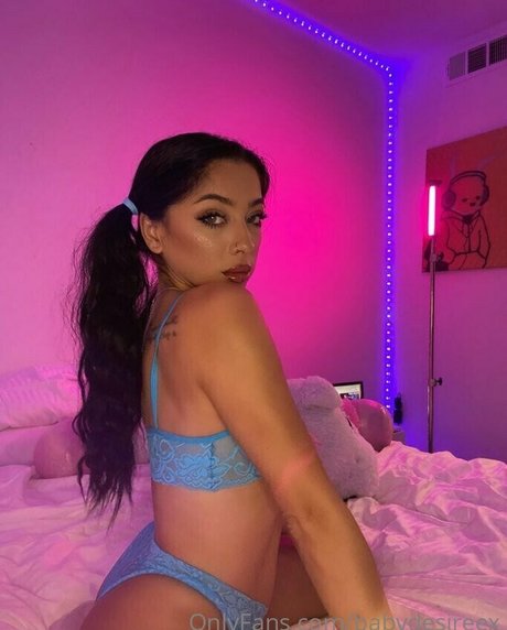 Babydesireex pornstar naked galleries