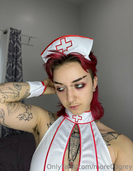 more00grey naked model images