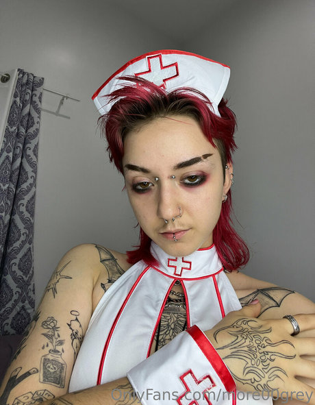 more00grey erotic actress gallery