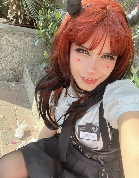 Lunaloveton model porn photo