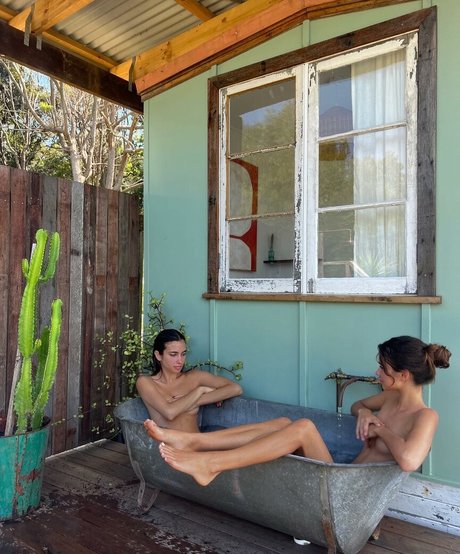 Herbert Twins star perfect pics