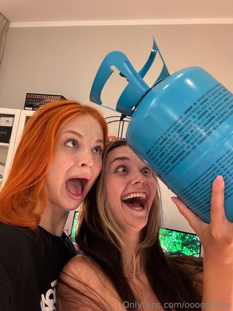 oooopsfree model nice photos