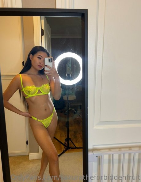 sakuratheforbiddenfruit beautiful star pictures