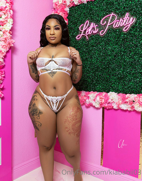 Kiababii03 pornstar free image
