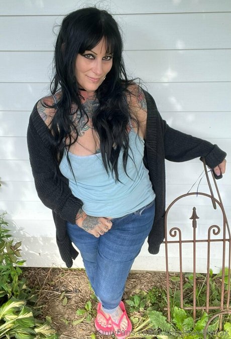 katitajewelnovak porn model photo