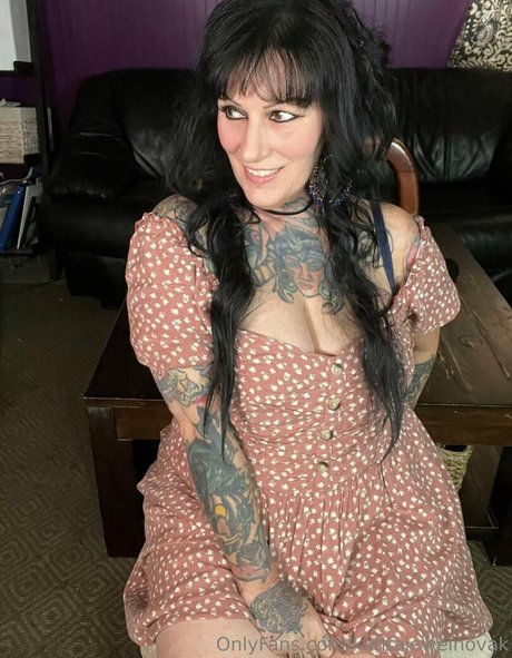 katitajewelnovak free actress picture