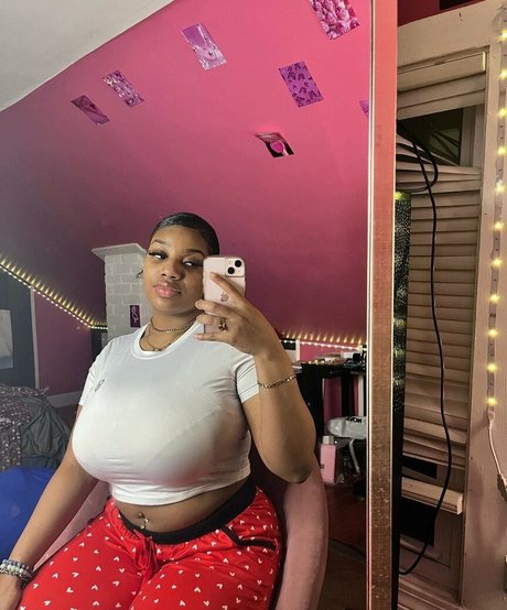 Chenille tv porn actress galleries