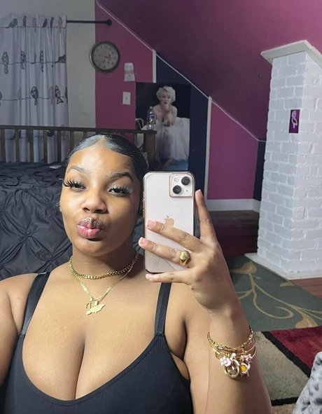 Chenille tv pretty pornstar galleries