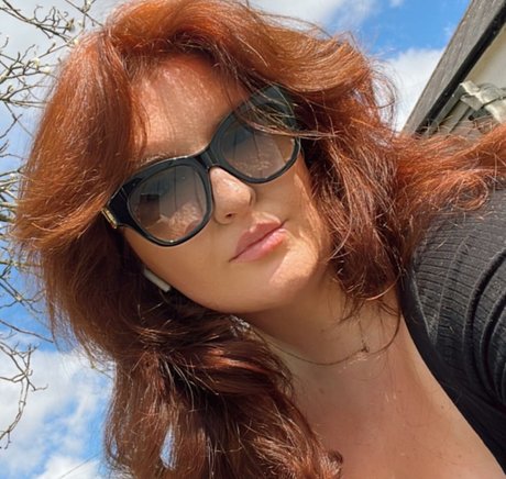 Rebecca Shortt model hd pics