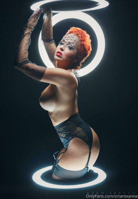 srtaroxanne star porn galleries