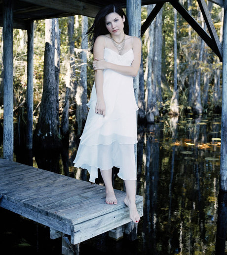 Sophia Bush adult model picture