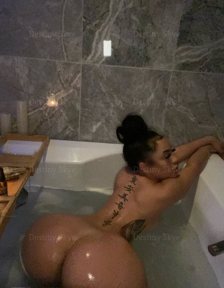 Destinyskyevip star naked picture