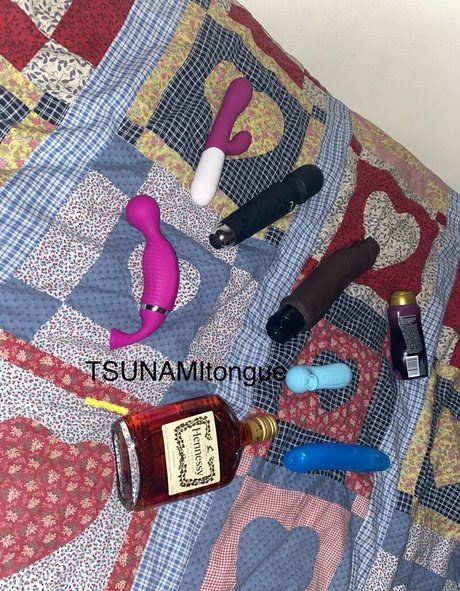 tsunamitongue16 pretty pornstar galleries