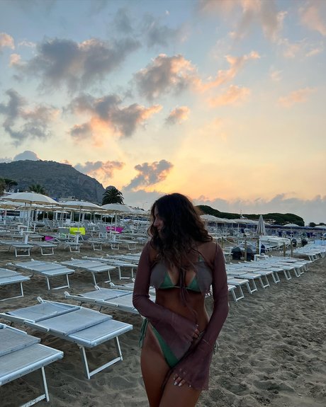 cheerleader nude onlyfans hot xxx archive