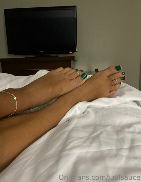 Txisten nude pornstar photo